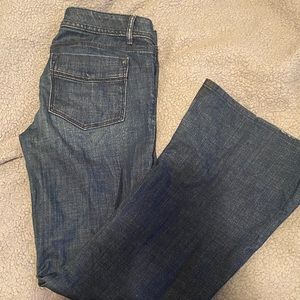 medium  high rise jeans